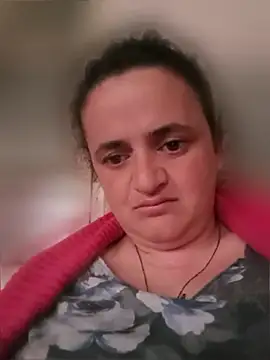 AnabelBexley online show from April 10, 2026, 3:35 am