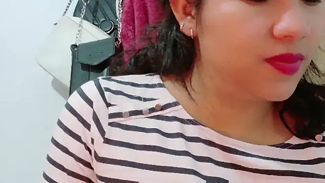 MojaditPussy online show from April 9, 2026, 8:37 pm