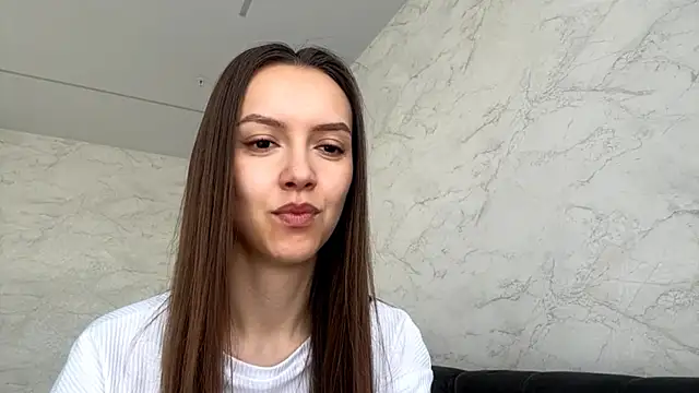 BrandyNorthcott online show from May 4, 2026, 2:37 am