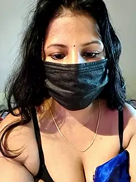 Hot Alicee online show from May 25, 2026, 7:51 am