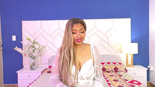 Kiara Parker  online show from May 27, 2026, 8:16 pm