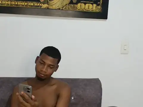 andresxxx6666 online show from May 8, 2026, 2:43 pm