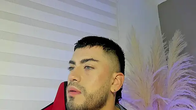 Alexander Diazz online show from May 20, 2026, 12:46 pm
