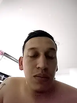 Krgs28 online show from April 10, 2026, 4:19 am