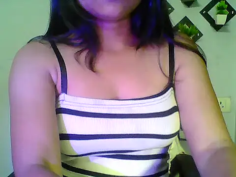Saxy Mony002 online show from June 21, 2026, 4:02 pm