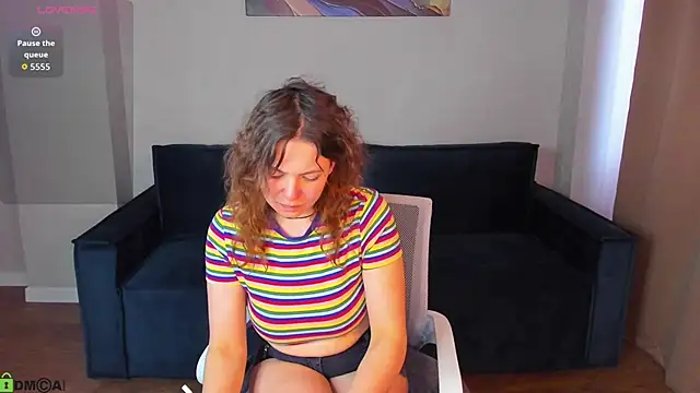 Asya Nelson online show from May 18, 2026, 1:06 am