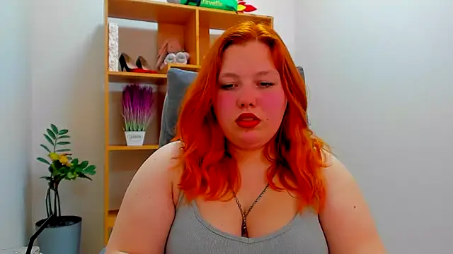 Snapshot of Aillia-Rous chatting on April 11, 2026, 7:56 am Aillia-Rous online show from April 11, 2026, 7:56 am