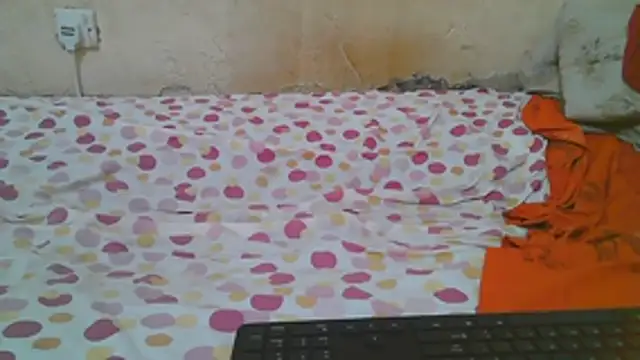 issabelaluna online show from April 30, 2026, 5:53 pm