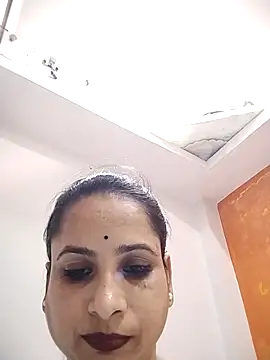 Bebo QueeN online show from April 28, 2026, 3:49 pm