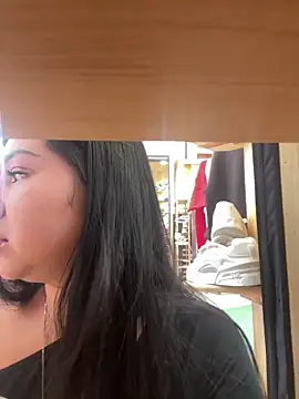 mariana-0306 online show from April 25, 2026, 4:04 pm