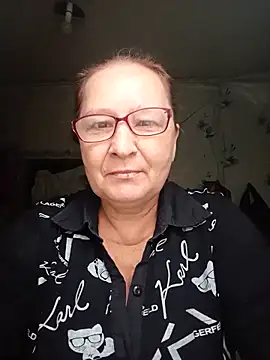 IngaLuna48 online show from May 17, 2026, 6:13 am