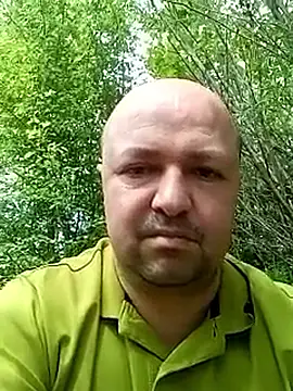 Snapshot of Luceriusbigass chatting on May 19, 2026, 9:05 am Luceriusbigass online show from May 19, 2026, 9:05 am