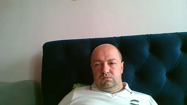 Snapshot of Luceriusbigass chatting on May 16, 2026, 6:56 am Luceriusbigass online show from May 16, 2026, 6:56 am