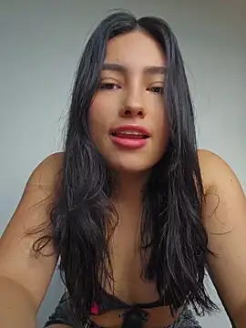 VioletRousee online show from June 12, 2026, 2:15 pm