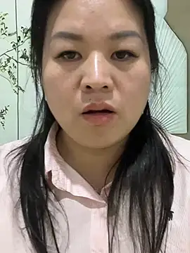 xiao1218 online show from April 16, 2026, 12:28 pm