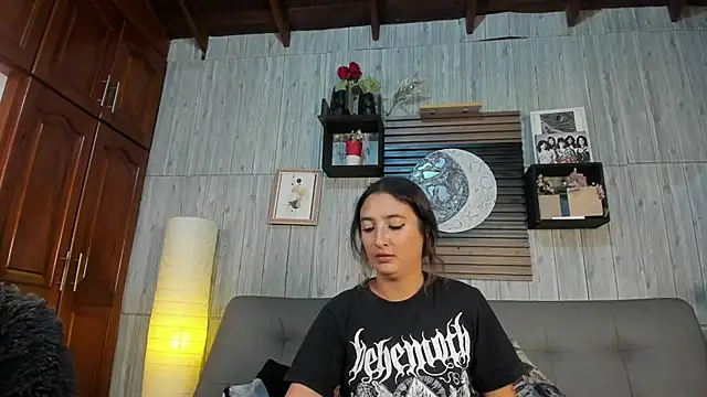 Alucarda666 online show from July 31, 2026, 8:50 pm