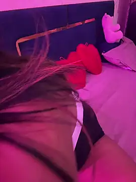 sexy-sukritii online show from June 26, 2026, 3:07 pm