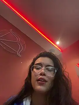 Freya1104 online show from July 17, 2026, 1:19 pm