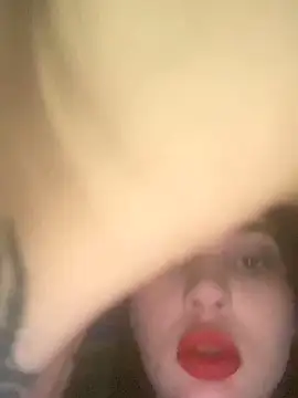 anggelvkedax online show from April 8, 2026, 8:16 am