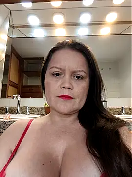 Snapshot of Luciannalopezhot chatting on April 9, 2026, 6:25 pm Luciannalopezhot online show from April 9, 2026, 6:25 pm