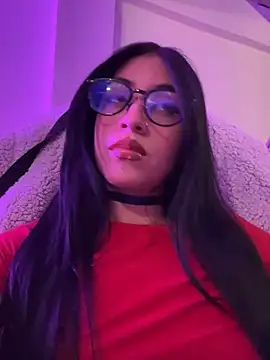 Snapshot of Kattze_ chatting on May 2, 2026, 1:11 am Kattze online show from May 2, 2026, 1:11 am