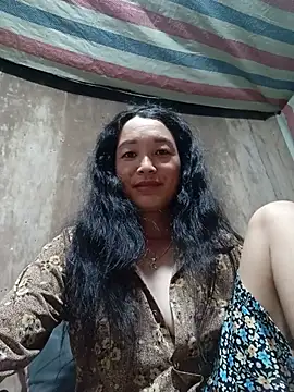 Snapshot of vanlucky2 chatting on July 16, 2026, 1:35 am vanlucky2 online show from July 16, 2026, 1:35 am