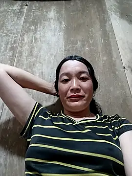 vanlucky2 online show from May 15, 2026, 11:03 pm