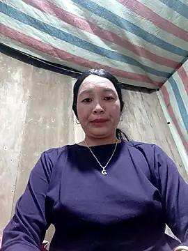 vanlucky2 online show from May 8, 2026, 4:16 am