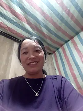 vanlucky2 online show from April 25, 2026, 11:02 am
