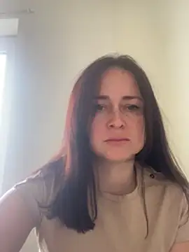 Emma magic online show from April 10, 2026, 6:42 am