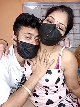 hornycouple096 online show from May 5, 2026, 8:39 am