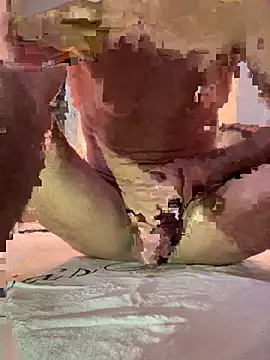 Pink-Tip-Bunny online show from April 11, 2026, 12:09 pm