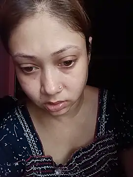 Snapshot of Hot_Soniya_08 chatting on June 14, 2026, 8:04 am Hot Soniya 08 online show from June 14, 2026, 8:04 am