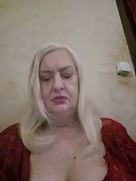 Julia20X online show from June 20, 2026, 8:41 am