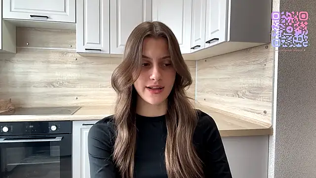 LiseVener online show from April 15, 2026, 7:14 am