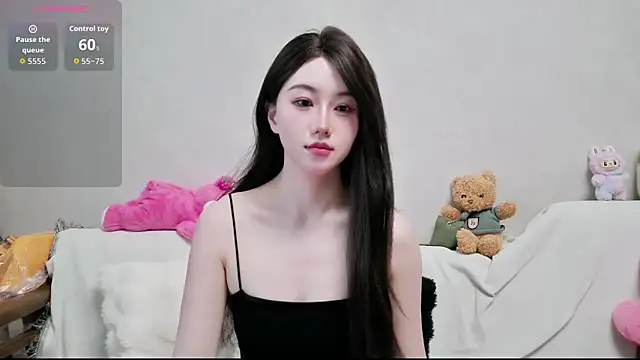 Snapshot of LUNYI-CC chatting on April 14, 2026, 4:39 am LUNYI-CC online show from April 14, 2026, 4:39 am