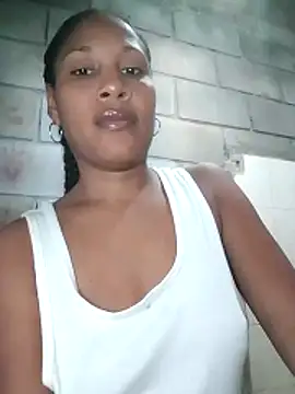 Lili-Sex online show from May 25, 2026, 2:05 pm