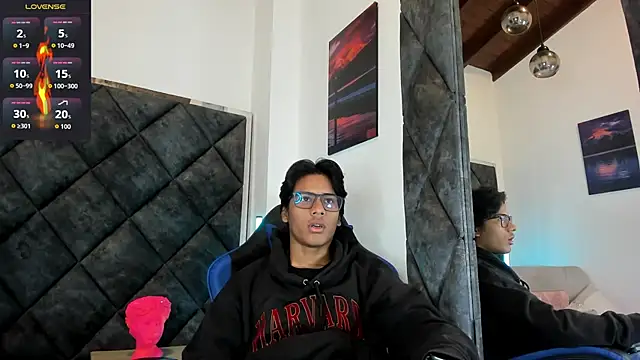 LiamKron online show from June 16, 2026, 10:59 am