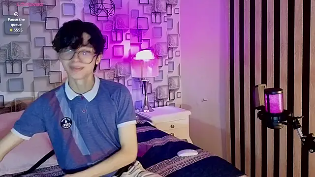 Twink Sebas7 online show from May 5, 2026, 12:19 pm