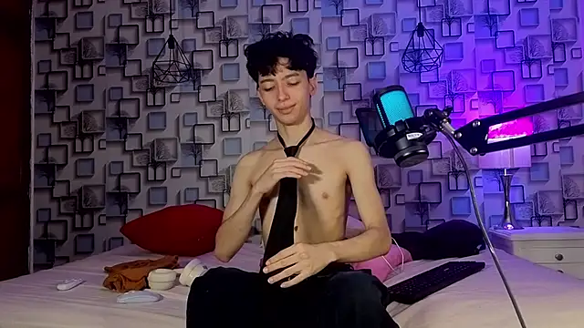 Twink Sebas7 online show from June 12, 2026, 12:25 pm