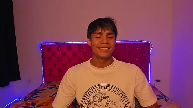 skinny sam online show from April 12, 2026, 4:05 am