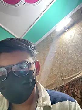 Badbuddy00 online show from May 26, 2026, 2:04 pm