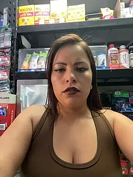 Snapshot of MIA_ROSSEEE chatting on June 20, 2026, 7:30 pm MIA ROSSEEE online show from June 20, 2026, 7:30 pm