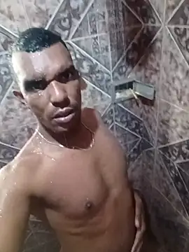 Snapshot of rogeriobastospqdt chatting on April 10, 2026, 11:39 am rogeriobastospqdt online show from April 10, 2026, 11:39 am