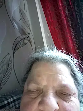 Snapshot of MartaMia68 chatting on April 11, 2026, 4:31 am MartaMia68 online show from April 11, 2026, 4:31 am