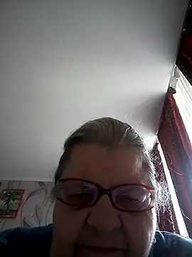 Snapshot of MartaMia68 chatting on April 13, 2026, 7:23 am MartaMia68 online show from April 13, 2026, 7:23 am