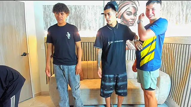 Nicoboys  online show from April 10, 2026, 5:47 am