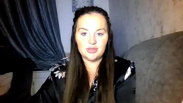 shelbyeyex online show from April 27, 2026, 8:51 pm