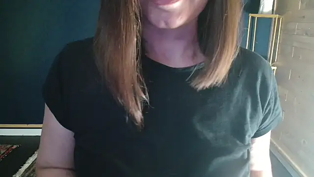 NicoleLove  online show from June 17, 2026, 5:12 pm