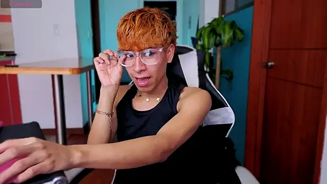 Snapshot of Ryan_y_tony chatting on April 11, 2026, 1:48 pm Ryan y tony online show from April 11, 2026, 1:48 pm